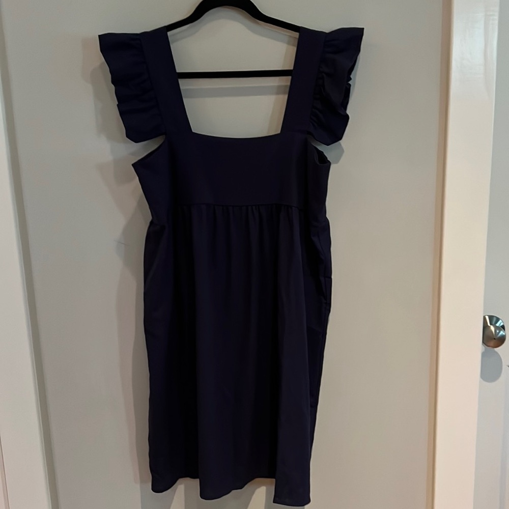 Navy dress.  2 Hearts. Size L. Never worn.